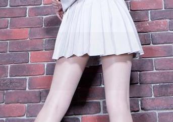 Beautyleg – 在线探讨：Jennifer的纯白，白到我眼睛都快花了