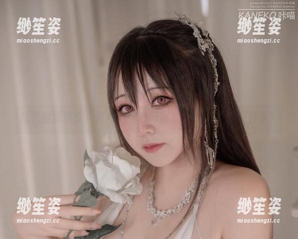 KANEKO咔喵 从机舱到镜头:KANEKO咔喵的空姐写真火速分享!