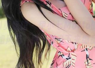 MyGirl美媛馆 – 伊小七MoMo的全套图集：学姐风范，恨不得坐下来细品每一张