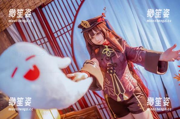 Sayako＿今年4岁的礼服全集，怎么感觉她每一件都在挑战穿衣限度？