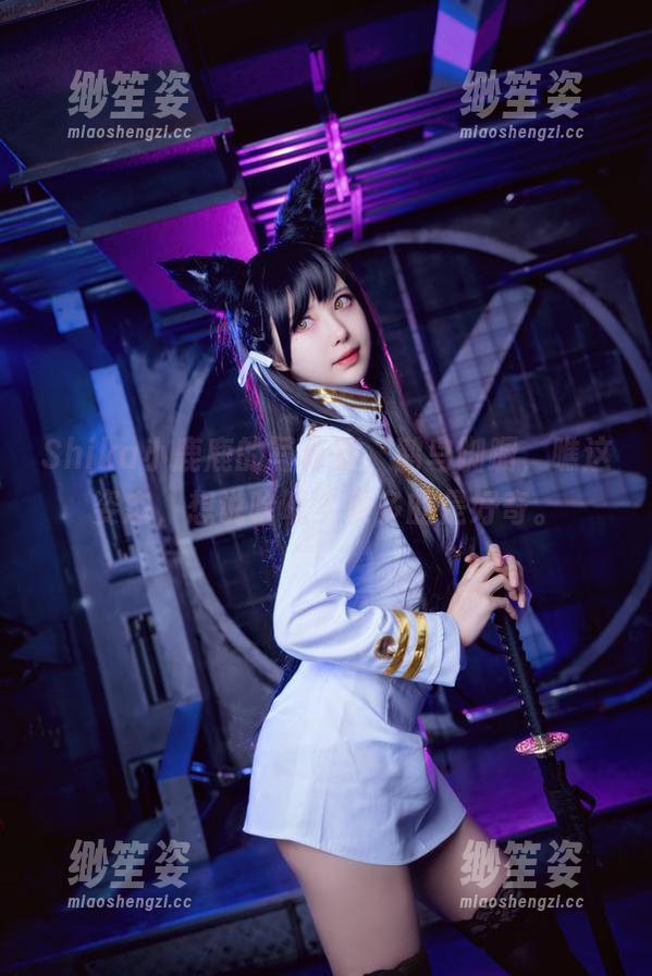 Shika小鹿鹿 Shika小鹿鹿的写真集,鹳鸟踟蹰,瞧这姿态,想说啥呢?更多的是好奇。