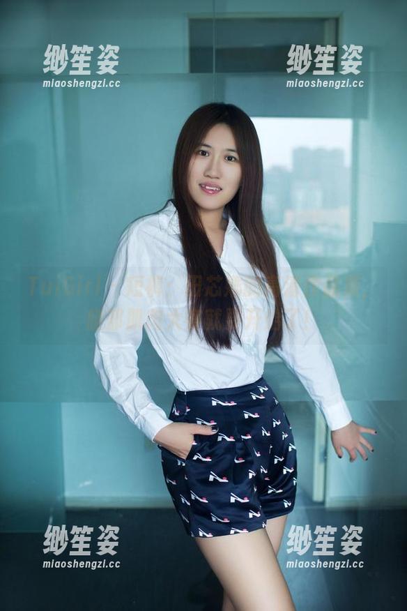 TuiGirl-田芯娜 TuiGirl - 短裤:田芯娜的高清作品集,腿部肌肉大赛就要开始了!