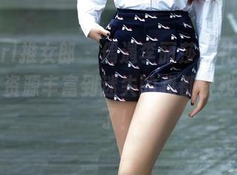 TuiGirl推女郎 – 偶遇李丽莎，礼服光彩照人，资源丰富到迷失的我都快找不到路了！