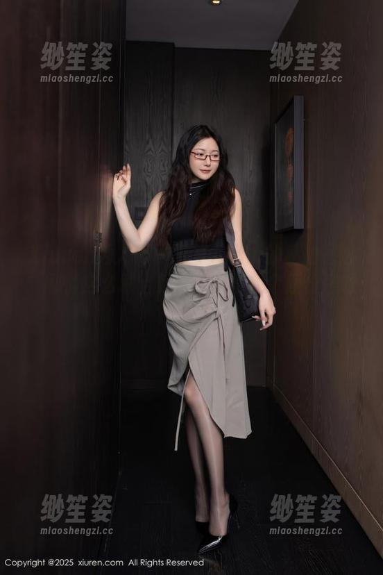 Xiuren秀人网-双笙Alina Xiuren秀人网 - 双笙Alina的私拍图包:剧情这么跌宕起伏,我得找个座位擦眼泪了!
