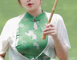 Xiuren秀人网 – 黑丝、无圣光，吴怡怡的美图就是个无底洞，让我淹没在其中（不过，真的好看就是了）