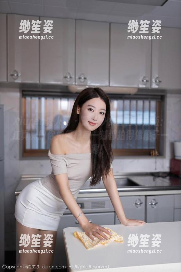 Xiuren秀人网-江真真 Xiuren秀人网 - 最新少女套图特别版:江真真教你如何把每一刻都拍得像段子一样有趣!
