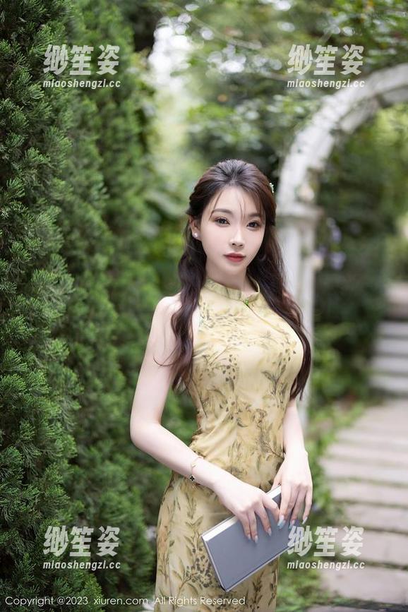 Xiuren秀人网-白琮瑗 Xiuren秀人网 - 白琮瑗的短裙,最新、资源,有种你追我赶的趣味感!