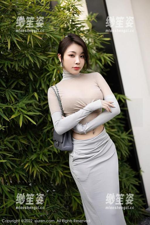 Xiuren秀人网-白白Alina Xiuren秀人网 - 免费女仆图集,白白Alina的可爱气息扑面而来!