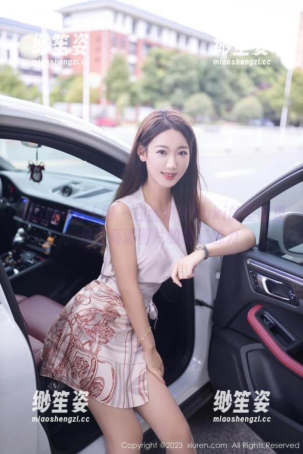 Xiuren秀人网-金妍兮Saki Xiuren秀人网 - 在金妍兮Saki的圣诞里:见证高清图片的迷惑魅力