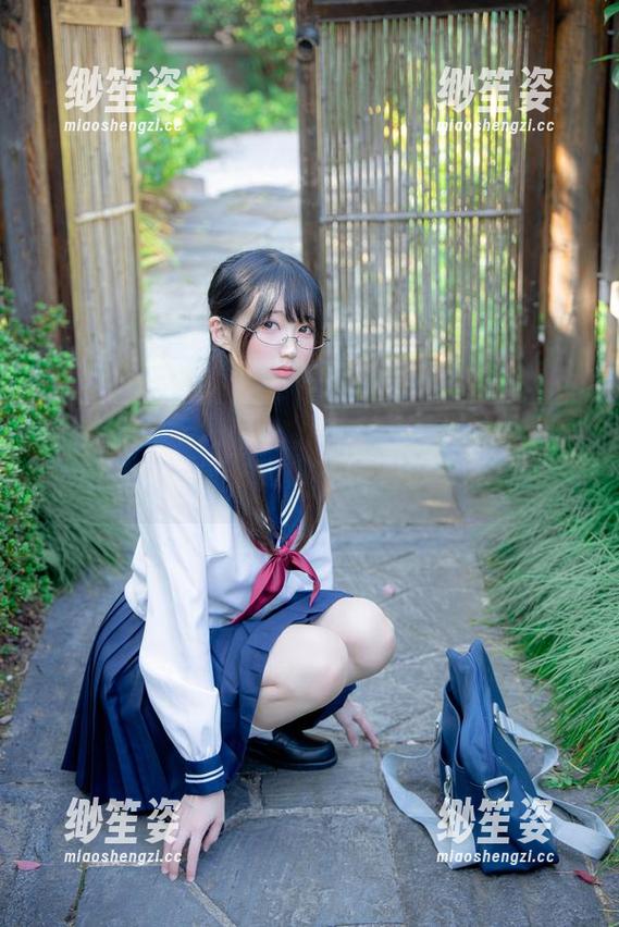 快来看！nagisa魔物喵最新护士写真，图库里的氛围搬回了医院！