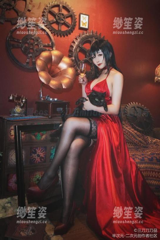 三刀刀miido 体操服cos,三刀刀miido真是把运动与诱惑都玩得溜。