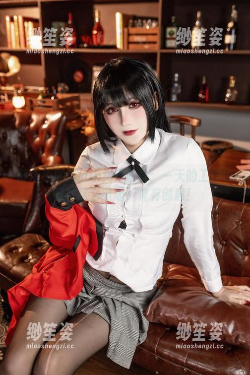 兔胖胖min 精选兔胖胖min女仆写真:一天的工作也可以这么有趣,真有创意!