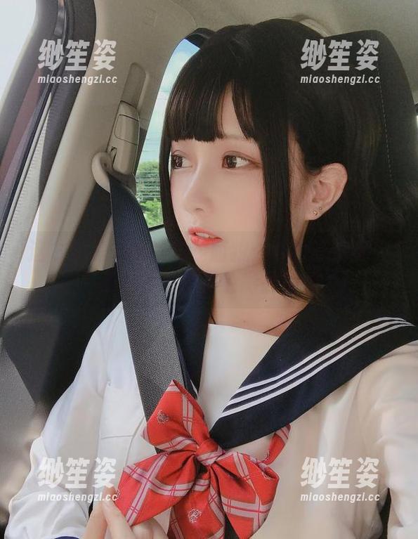 凛子酱 这才是凛子酱的真实面貌:黑白高清定义了一种不需要色彩的美感