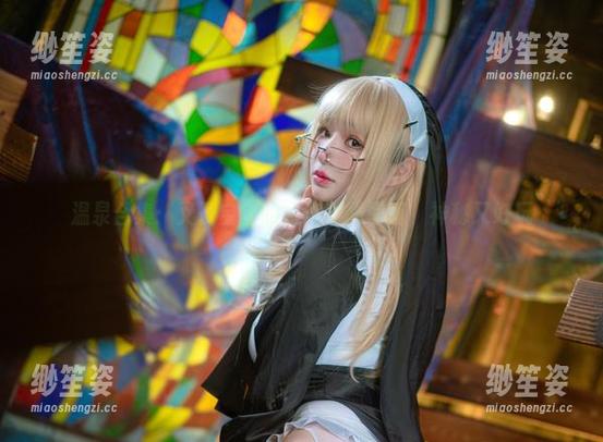 叉子宝宝 温泉合集:叉子宝宝的水汽朦胧写真,神秘又好玩