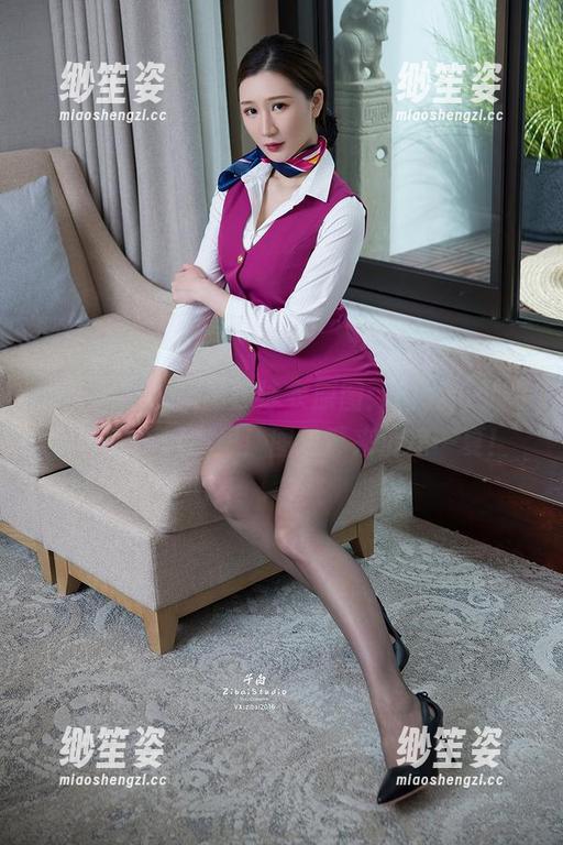 头条女神-李丽莎 头条女神 - 李丽莎泳衣原图:当心,可能会让人不好意思!图包带来清凉一夏!