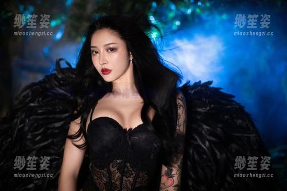 宋昱欣 微密圈 - 宋昱欣的肉丝写真,下载了你就亏了哦