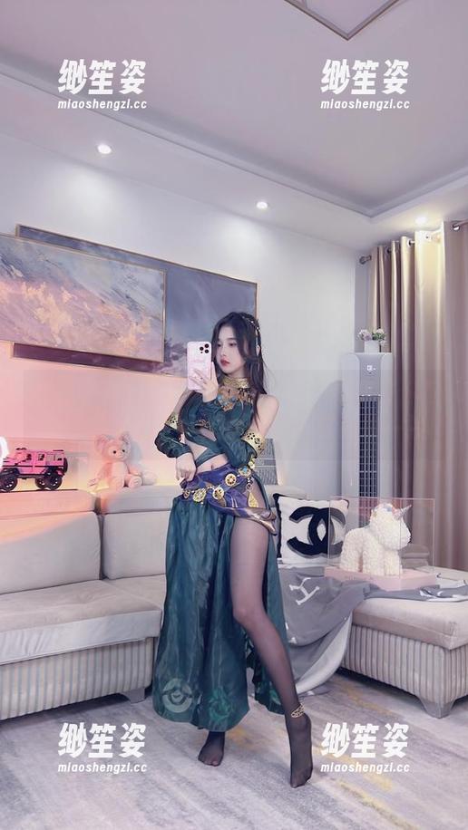 小小奶瓶儿 一丝不苟的丝带неважна、原图向你招手,小小奶瓶儿的壁纸要不要来换一换