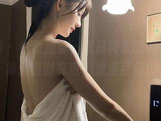 微密圈 – 白裙加身，就是阿朱啊的私拍图集：随时充电，浪漫百倍！