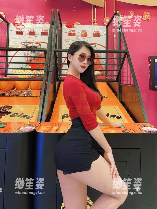 张老师 微密圈 - 拍照不止一弹,张老师怂恿豹纹女人再来一次!美图太吸睛了吧!