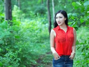 推女郎 – “定制也能很随意”：于大小姐的旗袍作品花絮