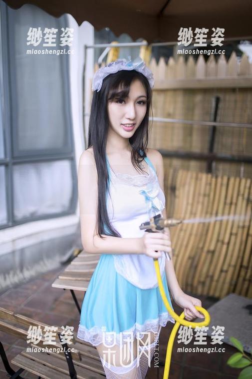 果团网-裴希西 果团网 - 裴希西的“妹妹”福利,难以取舍的诱惑啊~