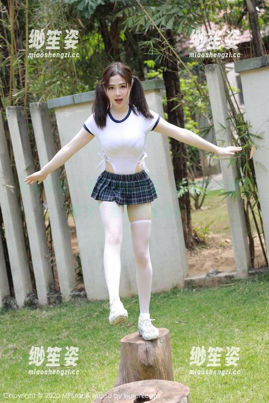 模范学院-甜筒晓彤 模范学院 - 无圣光的角落,甜筒晓彤把“修女”给演绎成另类。