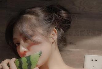 樱晚gigi的朦胧合集，承载着一丝迷离而又懒散的气氛