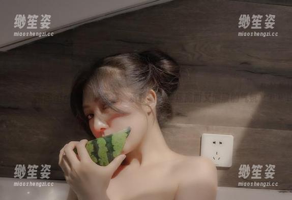 樱晚gigi 樱晚gigi的朦胧合集,承载着一丝迷离而又懒散的气氛