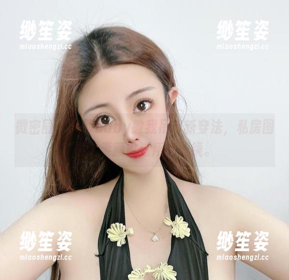 海豚baby 微密圈 - 海豚baby教我吊带新穿法,私房图片全素颜胜过所有滤镜。
