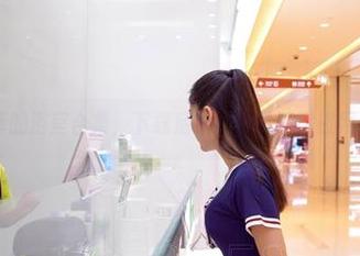 爱丝 – 索菲的浴室合集，下载后小心你可能会被网住，哈哈！