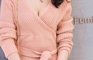 爱蜜社 – 莉娜lena与她的眼镜：这组高清写真集，让你意识到框架的重要性！