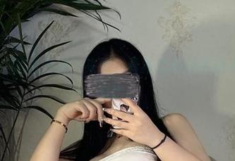 微密圈 – 黑白对决！来吧，看猪饲料如何拼凑巧妙的对比。