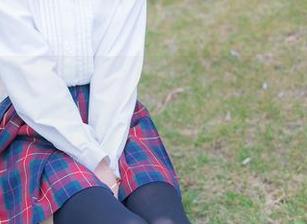 更新了，祖木子水手服写真，诚邀您体验这股“天海之大”。