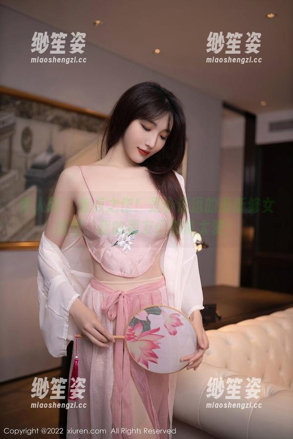 秀人网-是小逗逗 秀人网 - 焦点之作!是小逗逗的最新修女图包,我的朋友们都说太赞!