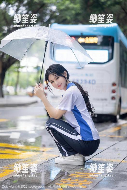 秀人网-汁汁 秀人网 - 按钮摁下去,汁汁女仆高清照即将送达。