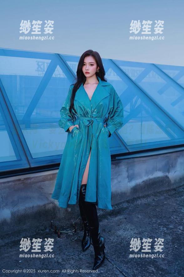 秀人网-陈念灵Vickyao 秀人网 - 要么长腿,要么尴尬?看陈念灵Vickyao如何完美写真原图!