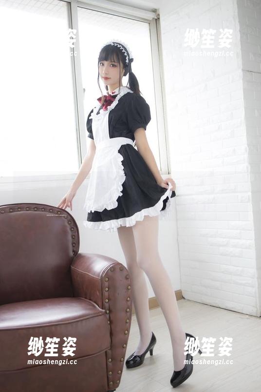 紧急企划-小恩 紧急企划 - 小恩的在线网球总动员写真,真希望我也是那个球场的一部分!