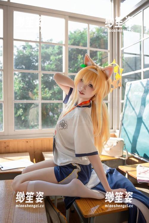 纸悦Etsu_ko 纸悦Etsu_ko和地雷系女子同框,KTV美图的另一种可能