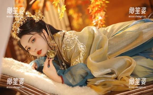 苏嫣qvq 方舟悬架:在苏嫣qvq的美图海洋中迷失了一整天,只能无奈点开“套图”!