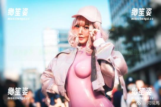 菌烨tako 图片备齐,菌烨tako带来最新北斋和服与泳装的炫酷碰撞!