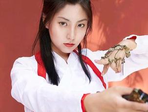 蜜桃社 – 细节控必看！原图搞定了Suki的妹妹那份独特气息。