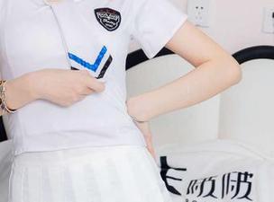袜啵啵 – 或许这就是小甜豆与深灰丝的相遇，私拍原图让我停下脚步。