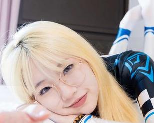袜啵啵 – 朵朵的JK制服合集来新货了，更新后你还会有时间停下来吗？