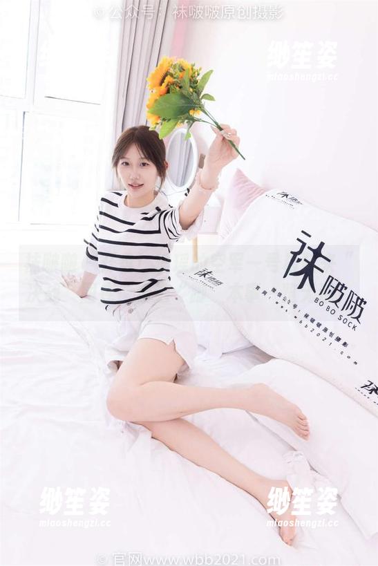 袜啵啵-瑶瑶 袜啵啵 - 开盘!瑶瑶的空军一号板鞋来“决战”图库,精选“脚”本事一览无遗!