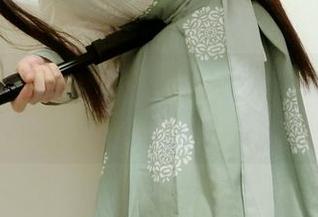 西尔酱的白丝jk合集，免费看！但要小心！看得太久小心上瘾哦！
