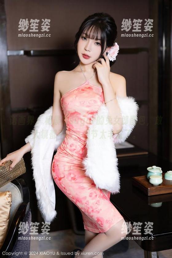 语画界-杨晨晨sugar 语画界 - 杨晨晨sugar的兔女郎图包,放大镜都不够,细节太丰富了。