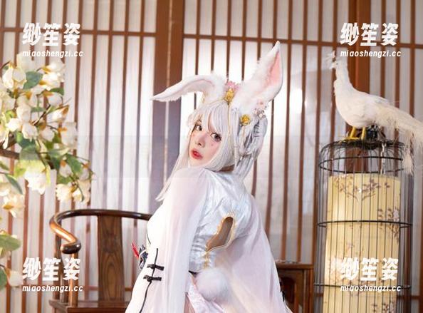 阿寨寨 阿寨寨网袜写真,今天也是以美丽的脚步向前