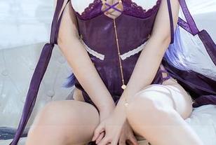 这一份雯妹不讲道理婚纱高清写真集，果然有种“指着天空，我要那种婚礼”的感觉，唉，真有意思。