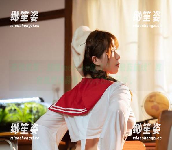 魅瞳meroko 在线欣赏,魅瞳meroko的作品“碧蓝航线”教会我把海豚称为海洋的段子手。